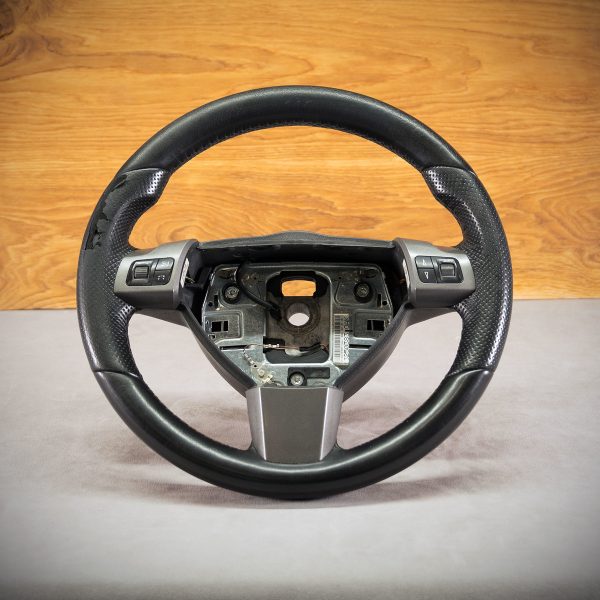 Kierownica Opel Signum przed modyfikacją Kierownica Opel Signum przed modyfikacją