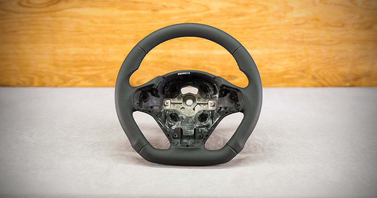 Modyfikacja i obszycie kierownicy BMW 3GT