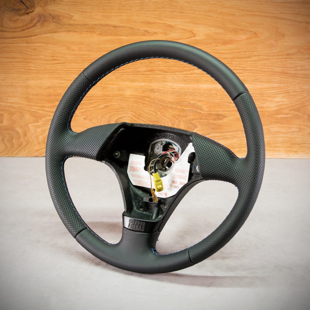 Obszycie kierownicy BMW E36