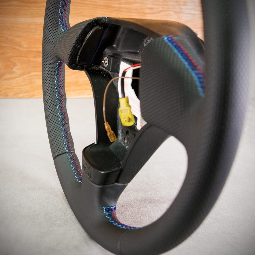 Obszycie kierownicy BMW E36