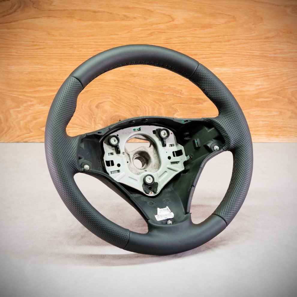 Obszycie kierownicy BMW E91