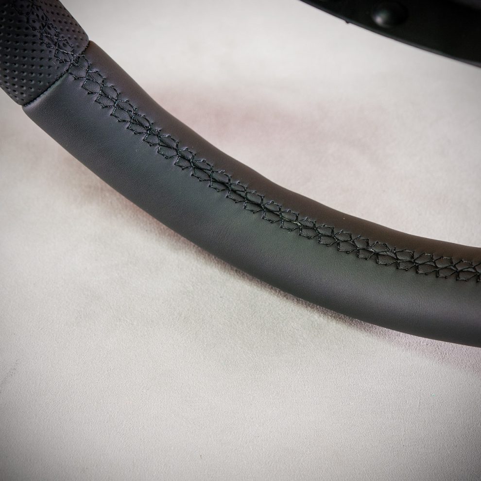 Obszycie kierownicy BMW E91