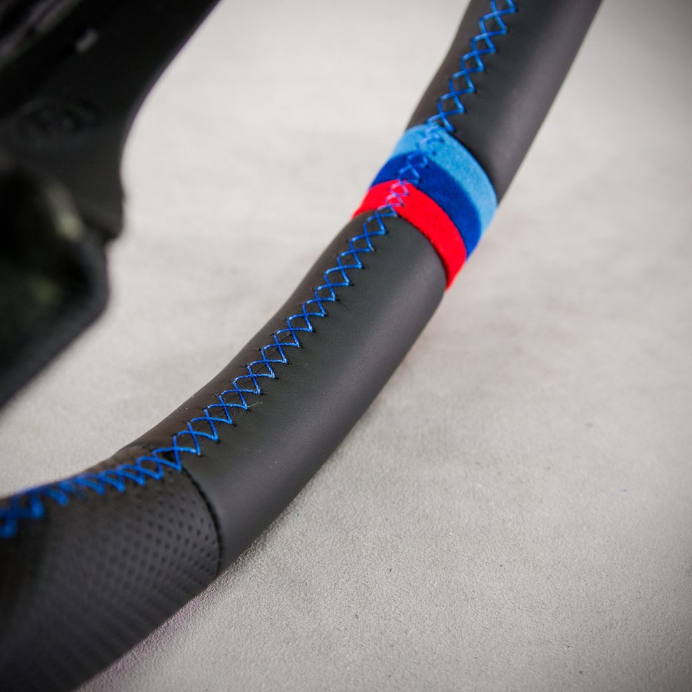 Modyfikacja i obszycie kierownicy BMW F10