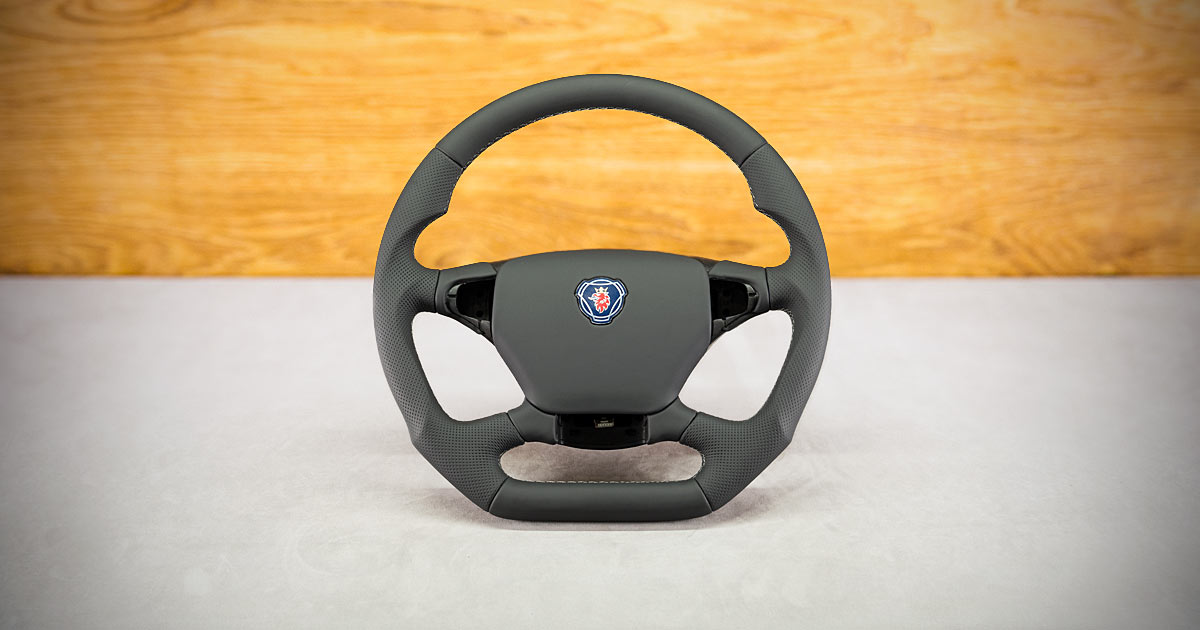 Modyfikacja i obszycie kierownicy Scania R