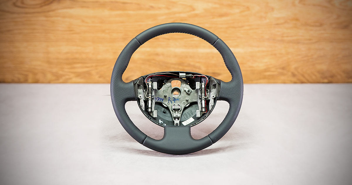 Obszycie kierownicy Renault Megane II