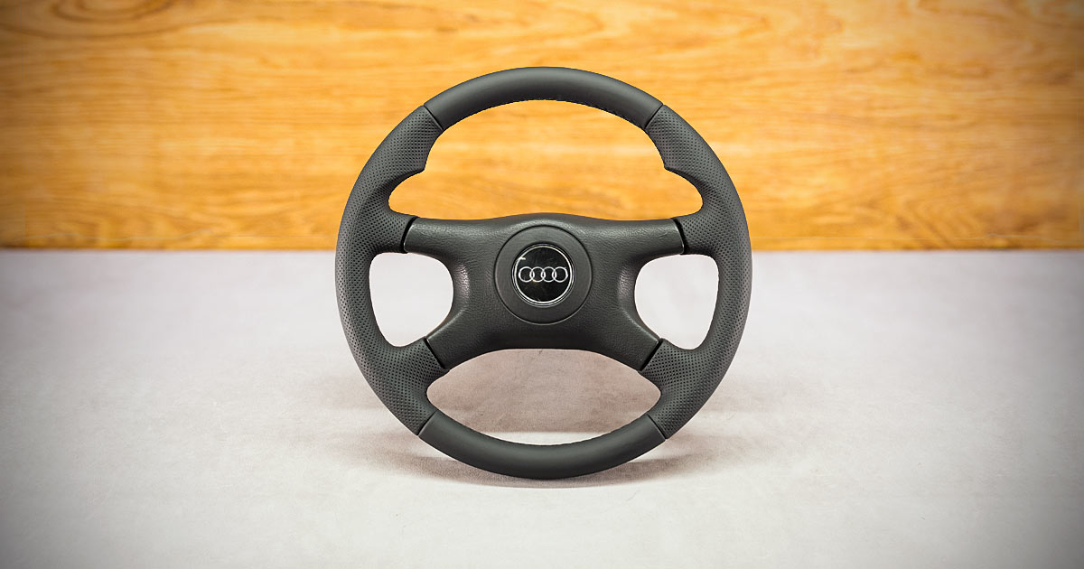 Modyfikacja i obszycie kierownicy Audi 80 B4 Modyfikacja i obszycie kierownicy Audi 80 B4