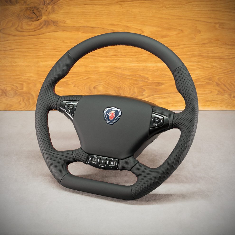 Modyfikacja i obszycie kierownicy Scania R