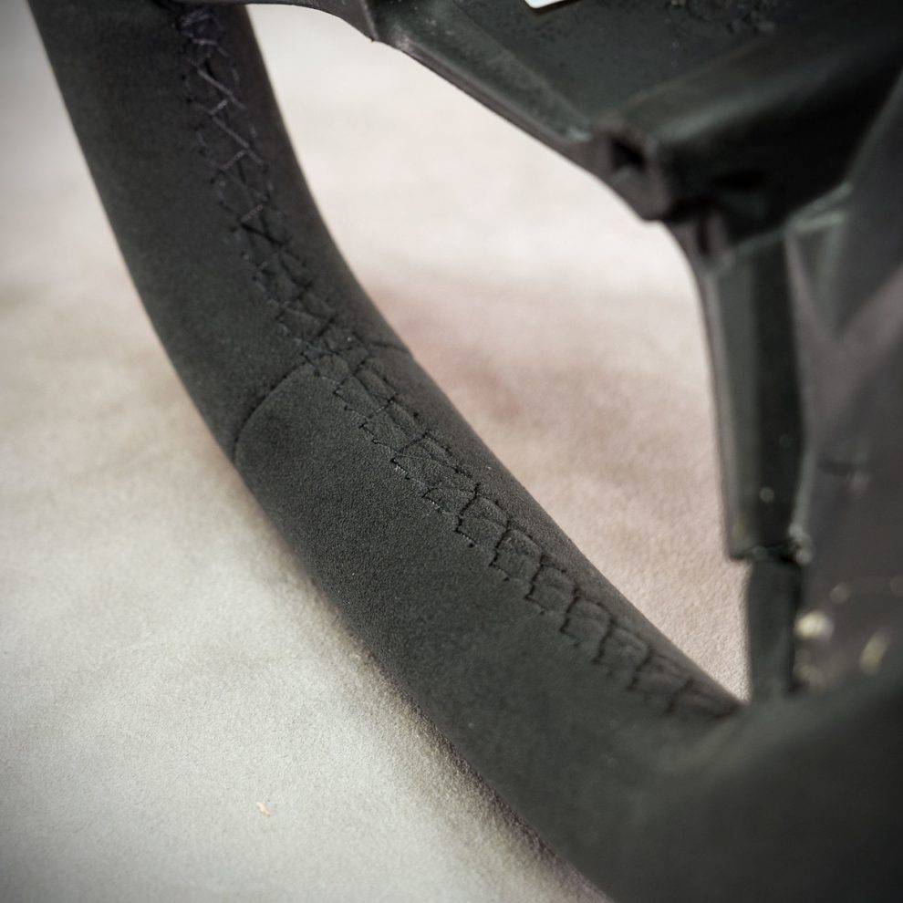 Modyfikacja i obszycie kierownicy Volkswagen Caddy