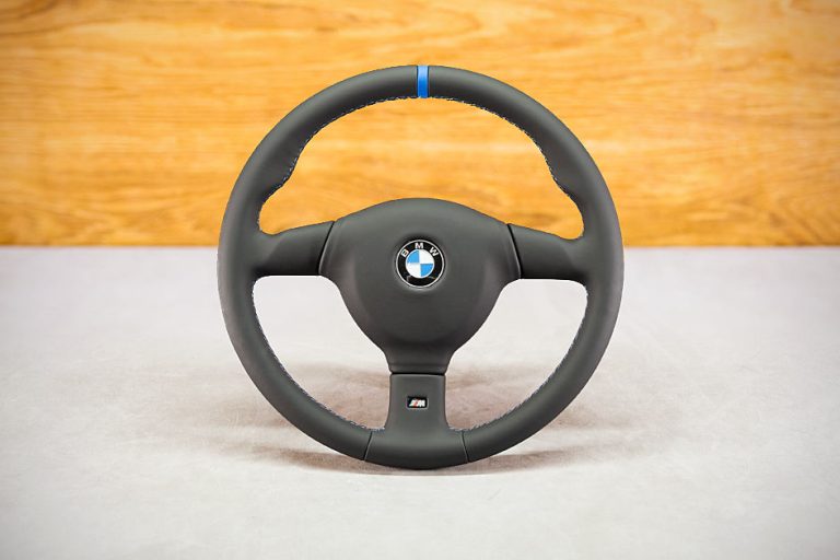 Obszycie kierownicy BMW E34