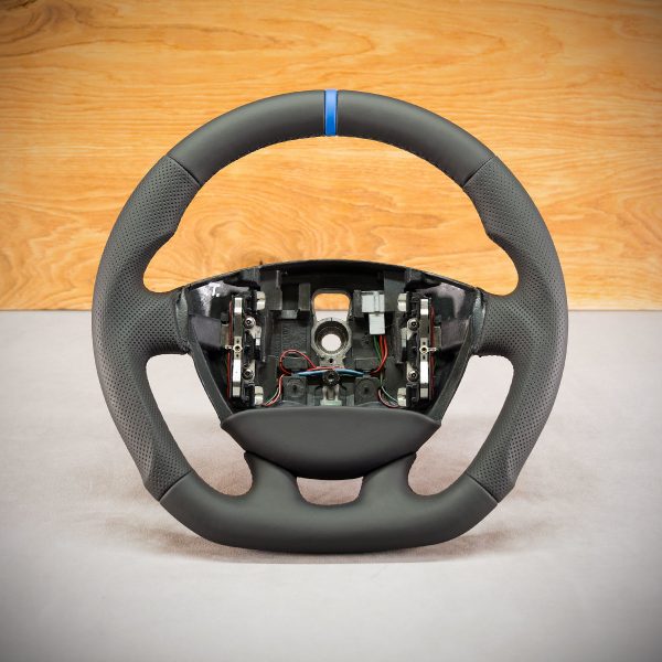 Kierownica Renault Trafic II po modyfikacji