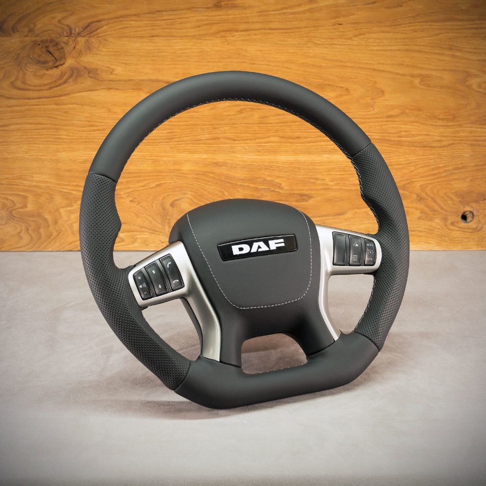 Modyfikacja i obszycie kierownicy DAF Euro 6