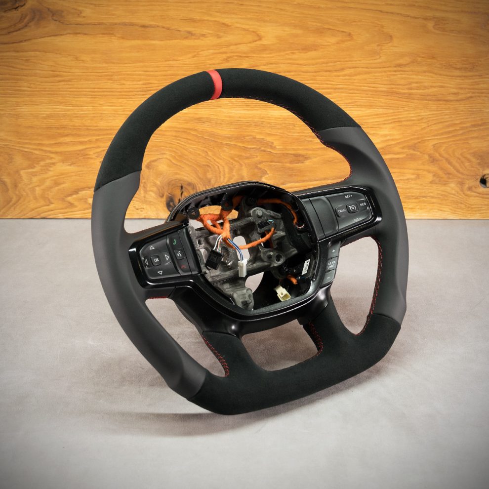 Modyfikacja i obszycie kierownicy RAM 1500