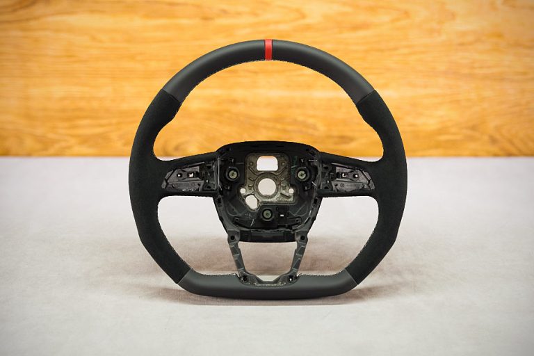 Obszycie kierownicy Audi Q8