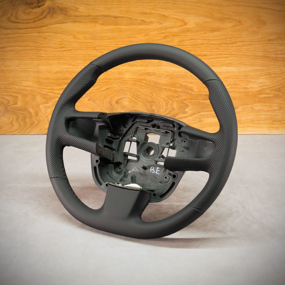 Obszycie kierownicy Peugeot 508