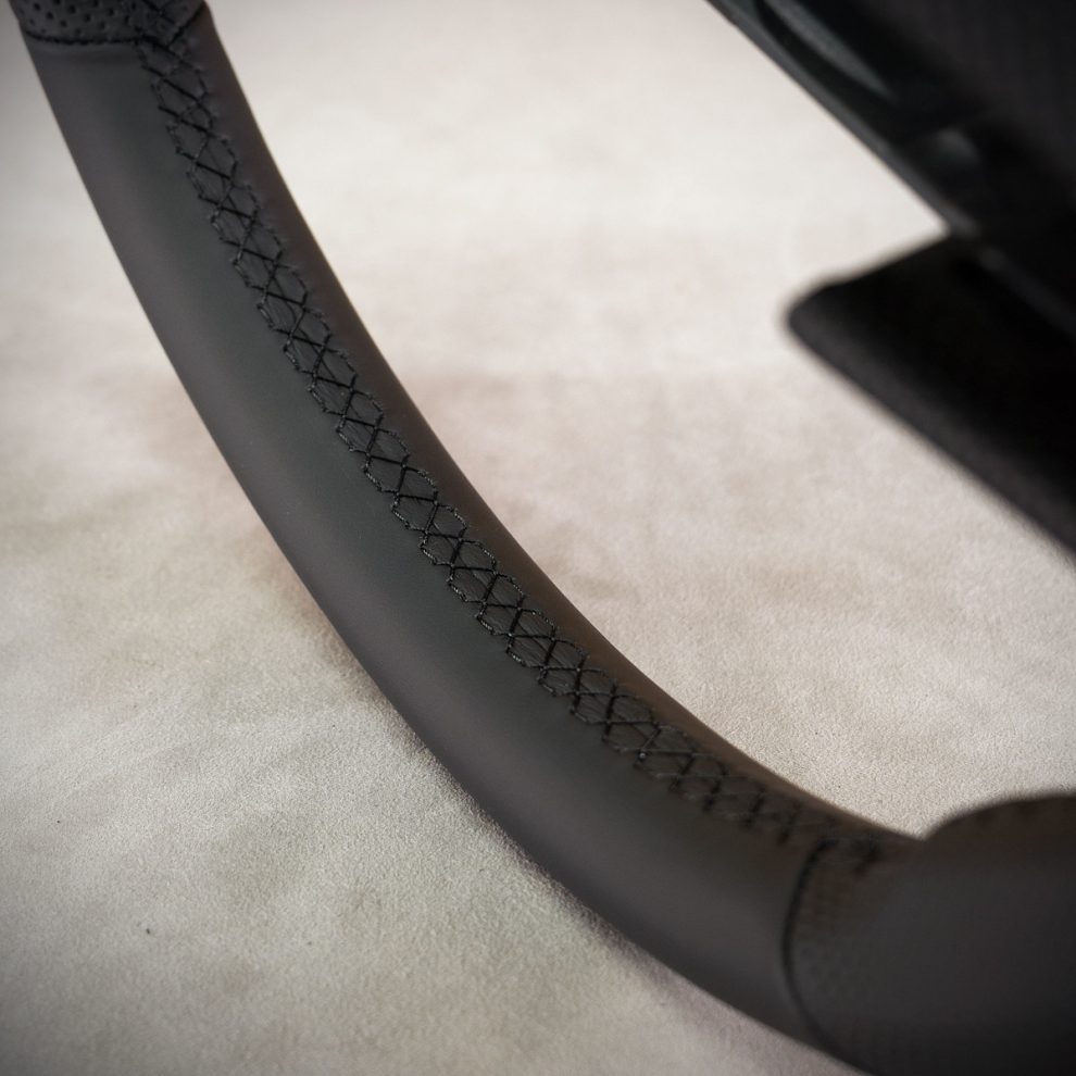 Obszycie kierownicy Peugeot 508