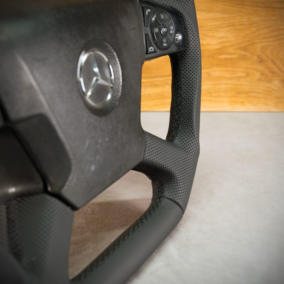 Modyfikacja i obszycie kierownicy Mercedes-Benz Atego