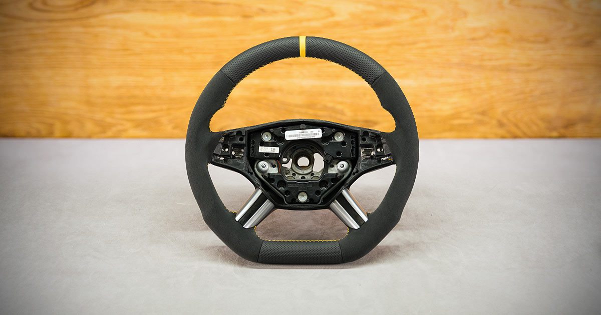 Modyfikacja i obszycie kierownicy Mercedes-Benz ML W164 Modyfikacja i obszycie kierownicy Mercedes-Benz ML W164