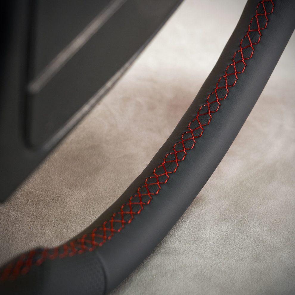 Modyfikacja i obszycie kierownicy Mercedes-Benz W124