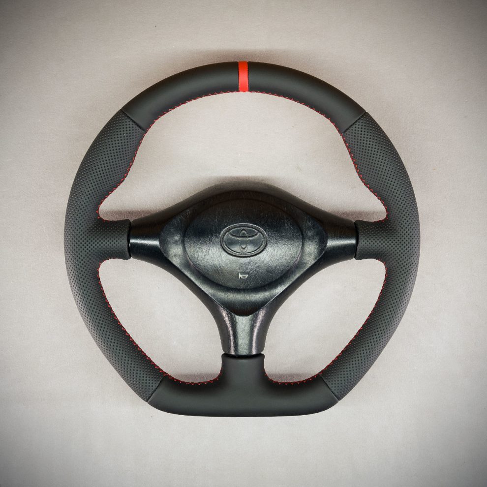 Modyfikacja i obszycie kierownicy Toyota Celica VI