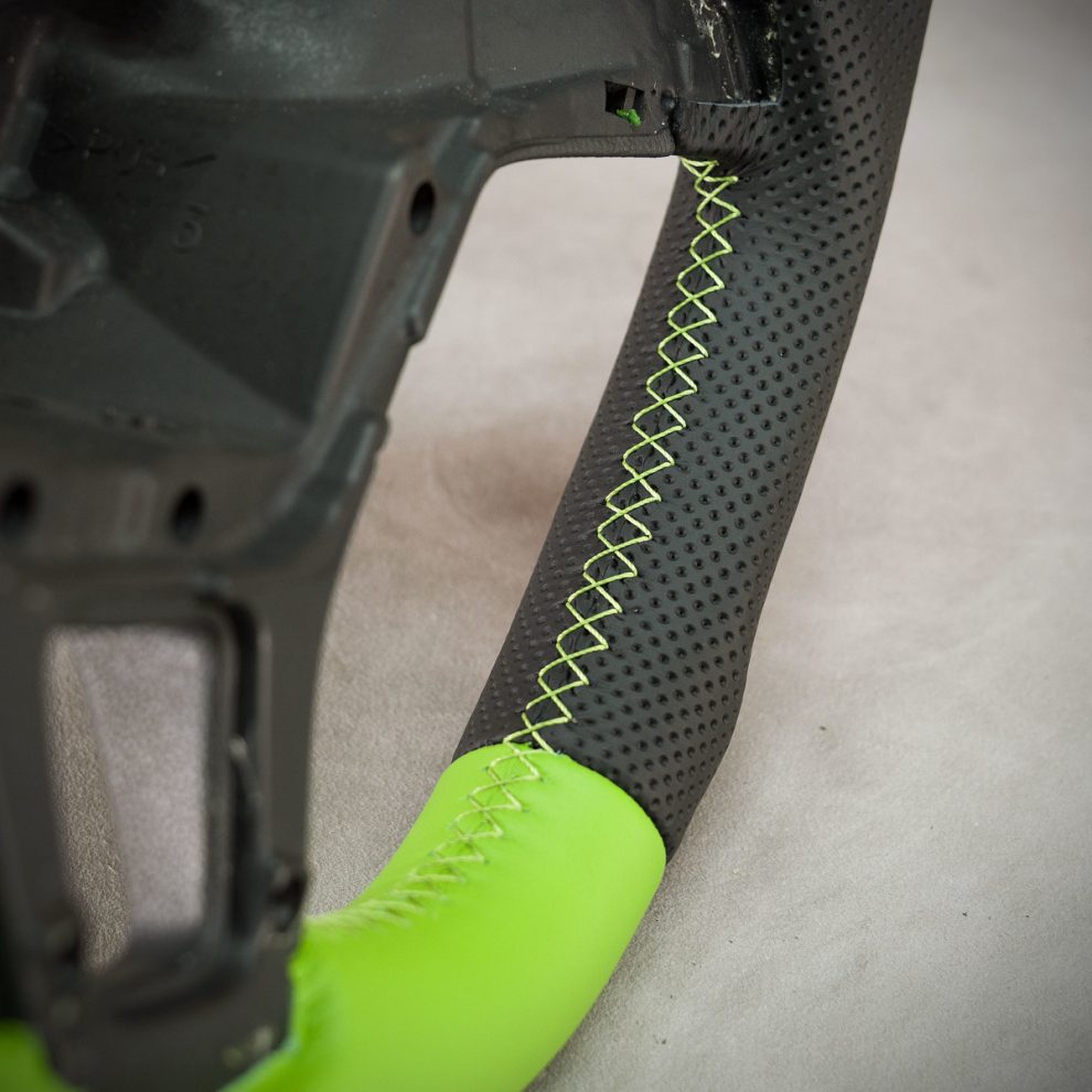 Modyfikacja i obszycie kierownicy Volkswagen Multivan T6