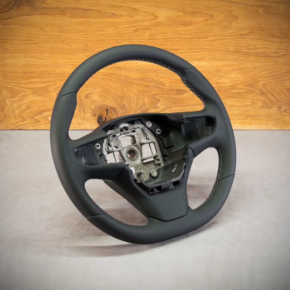 Obszycie kierownicy Opel Vivaro