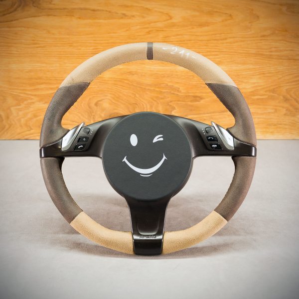 Kierownica Porsche Cayenne GTS przed obszyciem Kierownica Porsche Cayenne GTS przed obszyciem