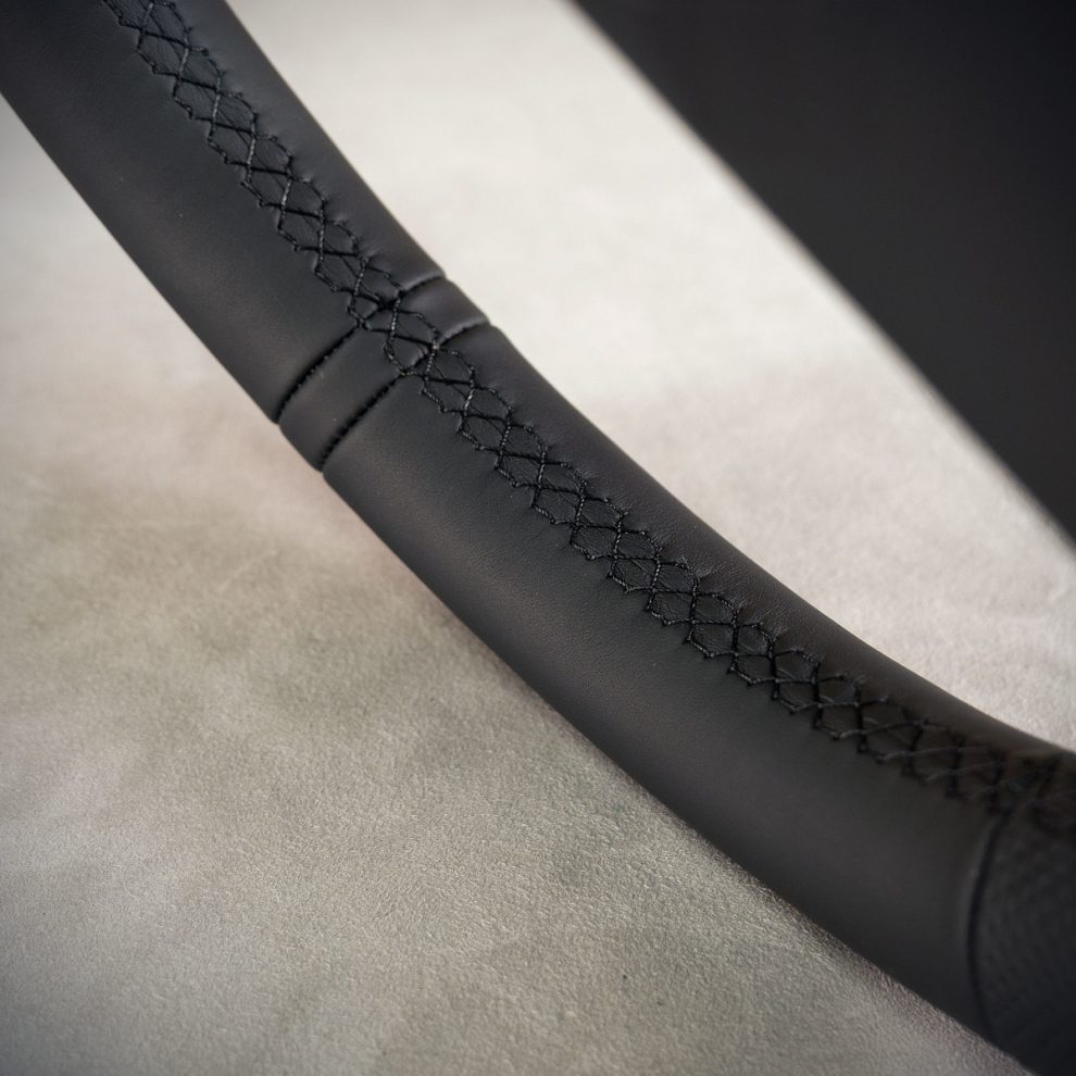 Modyfikacja i obszycie kierownicy Volkswagen Passat CC