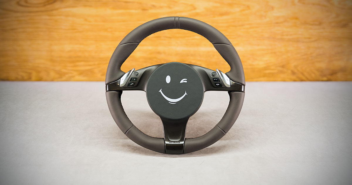 Obszycie kierownicy Porsche Cayenne GTS Obszycie kierownicy Porsche Cayenne GTS