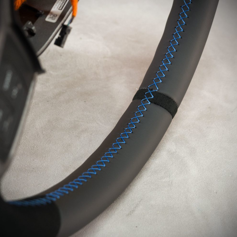 Obszycie kierownicy RAM 2500