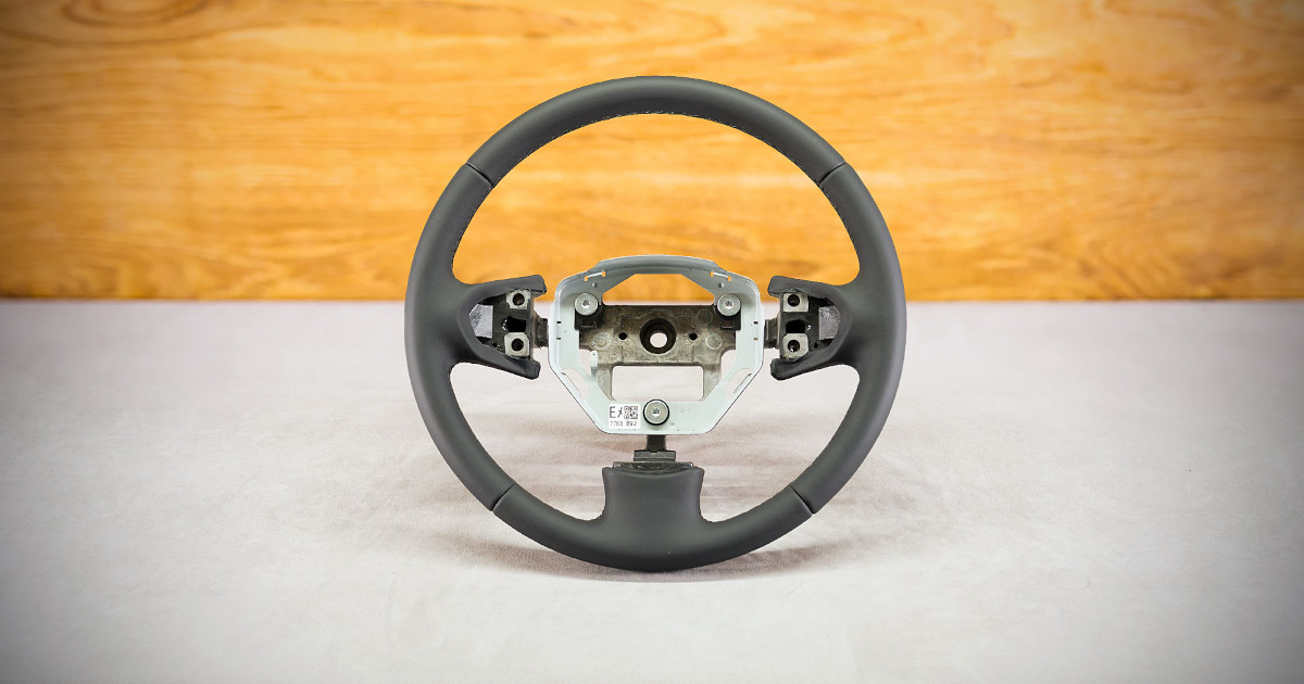 Obszycie kierownicy Suzuki Grand Vitara Obszycie kierownicy Suzuki Grand Vitara