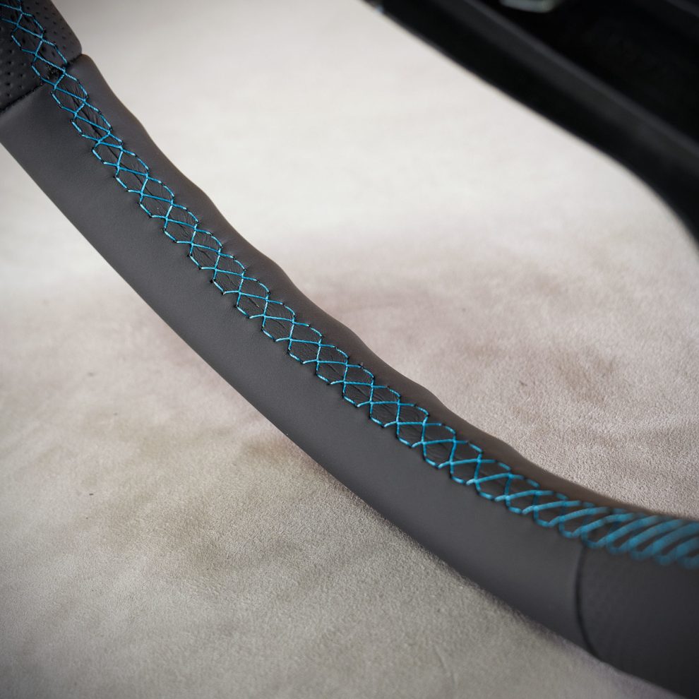 Modyfikacja i obszycie kierownicy Mercedes-Benz R170