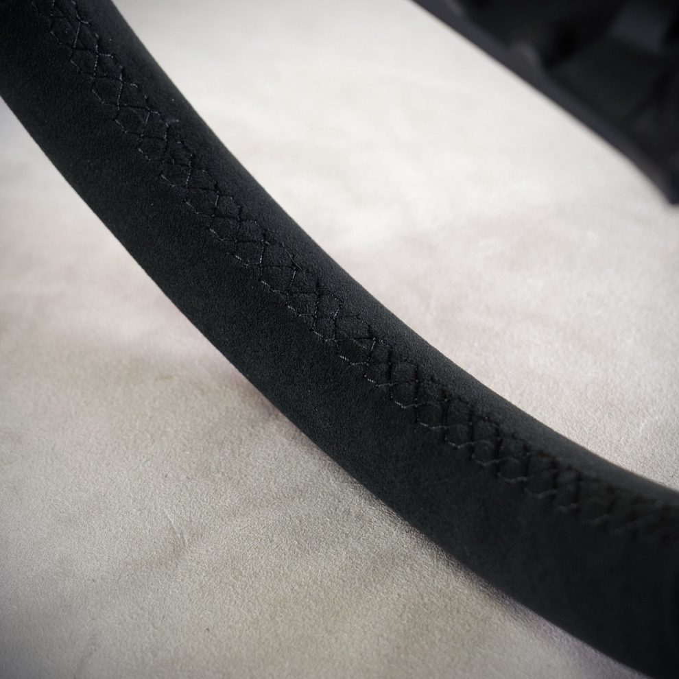 Modyfikacja i obszycie kierownicy Skoda Octavia III