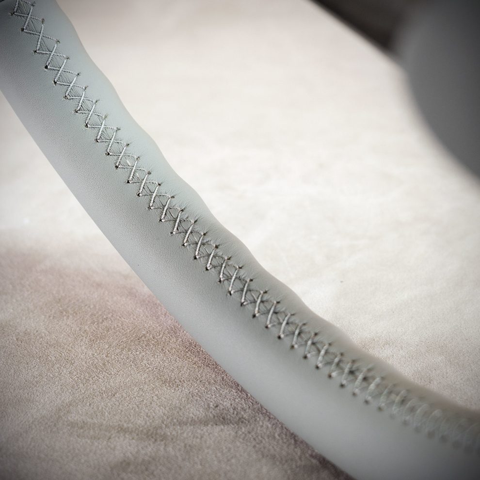 Obszycie kierownicy Renault Twingo