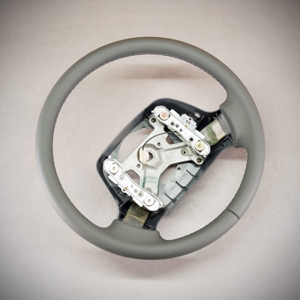 Obszycie kierownicy Toyota Hiace