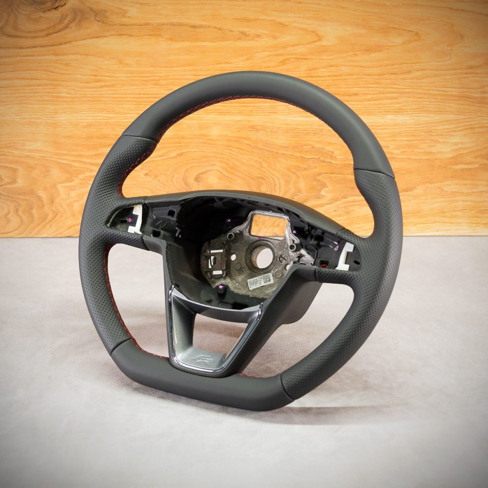 Obszycie kierownicy Seat Leon III