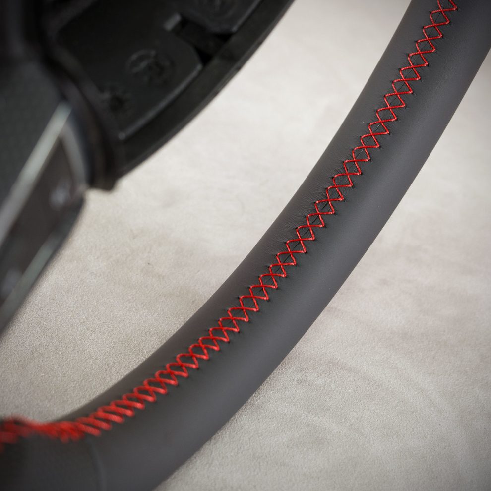 Modyfikacja i obszycie kierownicy Audi Q5