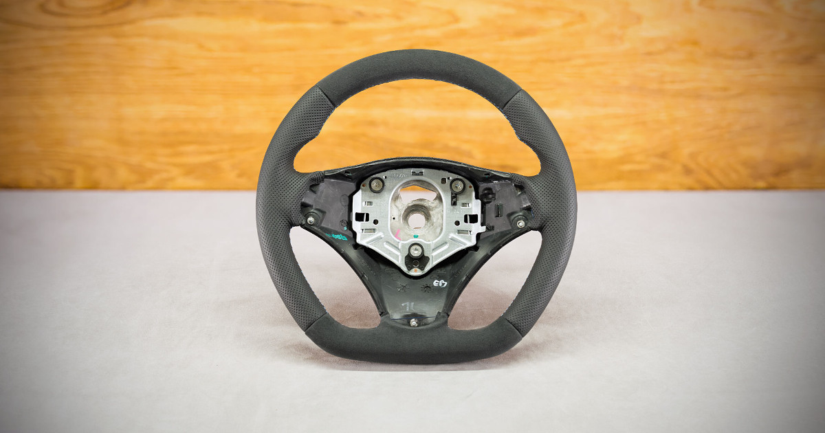 Modyfikacja i obszycie kierownicy BMW E90