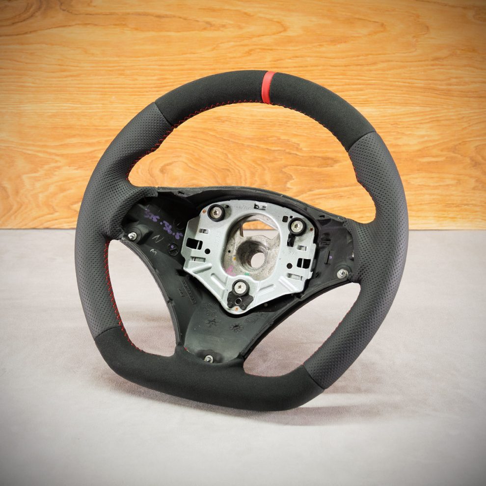 Modyfikacja i obszycie kierownicy BMW E90