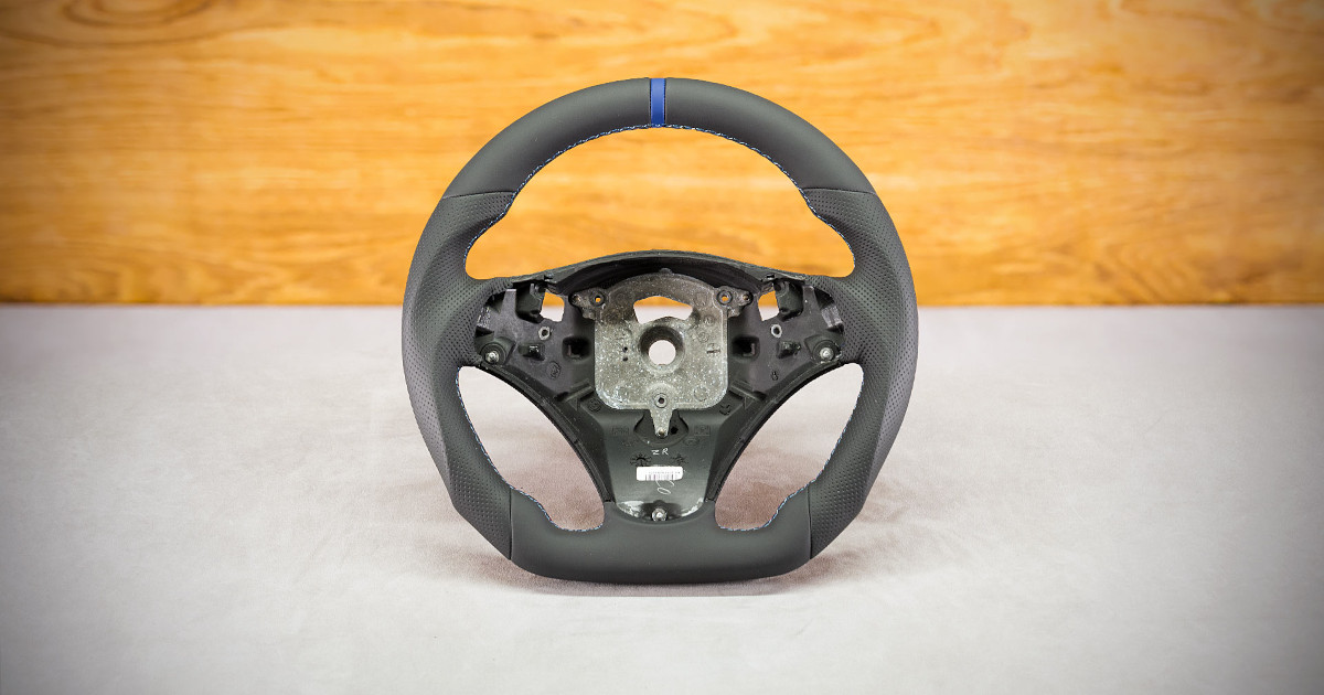 Obszycie kierownicy BMW E92 Obszycie kierownicy BMW E92