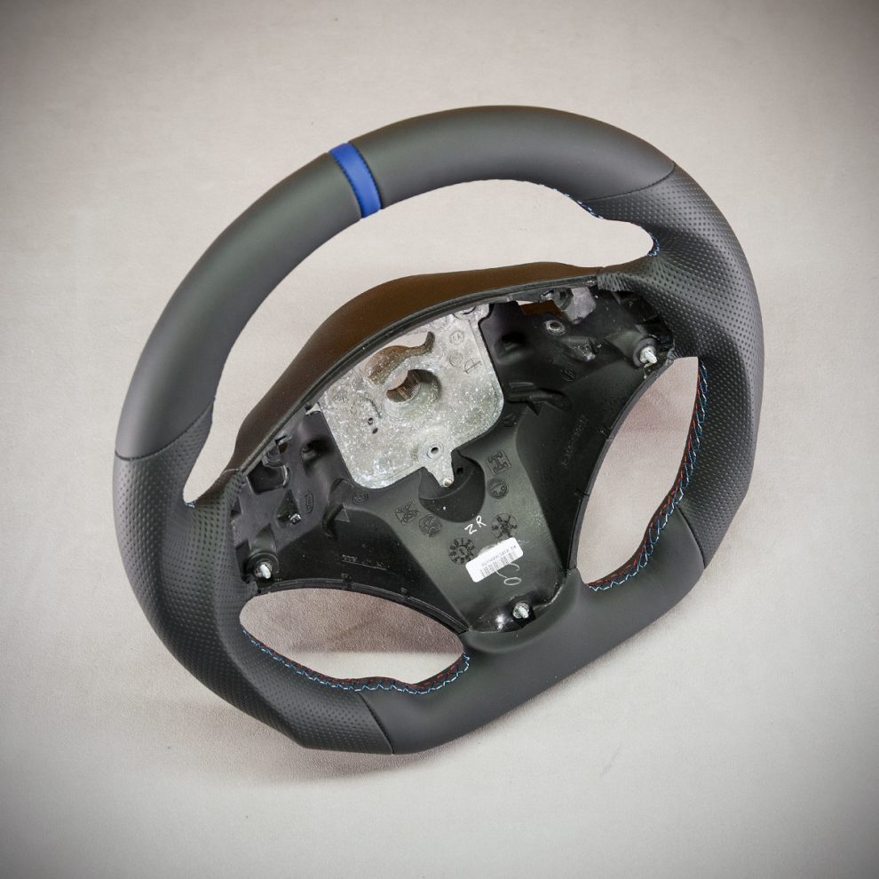 Obszycie kierownicy BMW E92