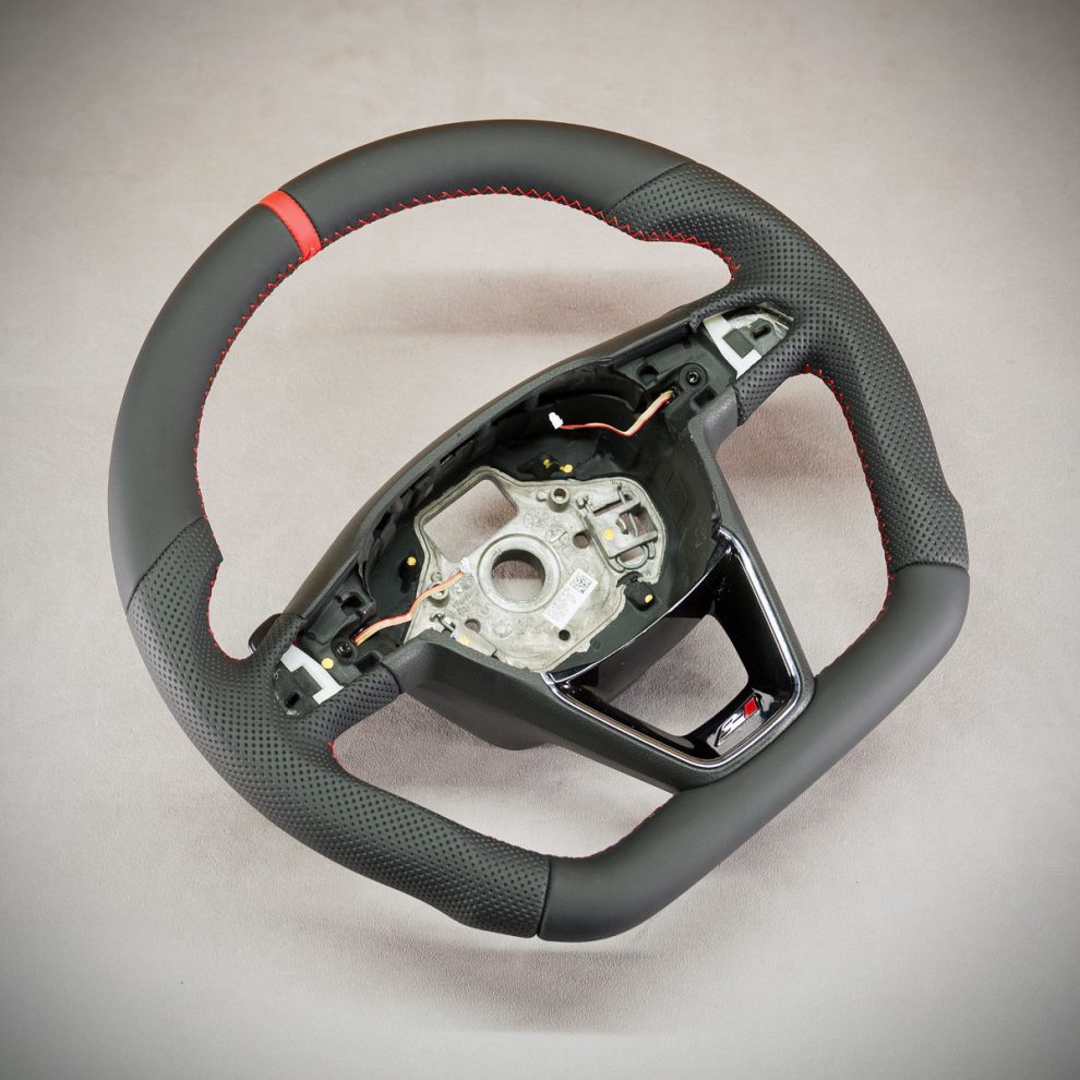 Obszycie kierownicy Seat Leon III