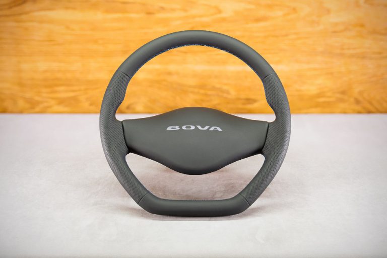 Modyfikacja i obszycie kierownicy VDL Bova Futura