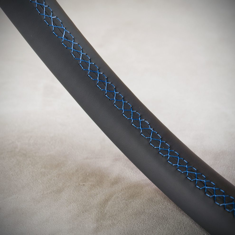 Modyfikacja i obszycie kierownicy VDL Bova Futura