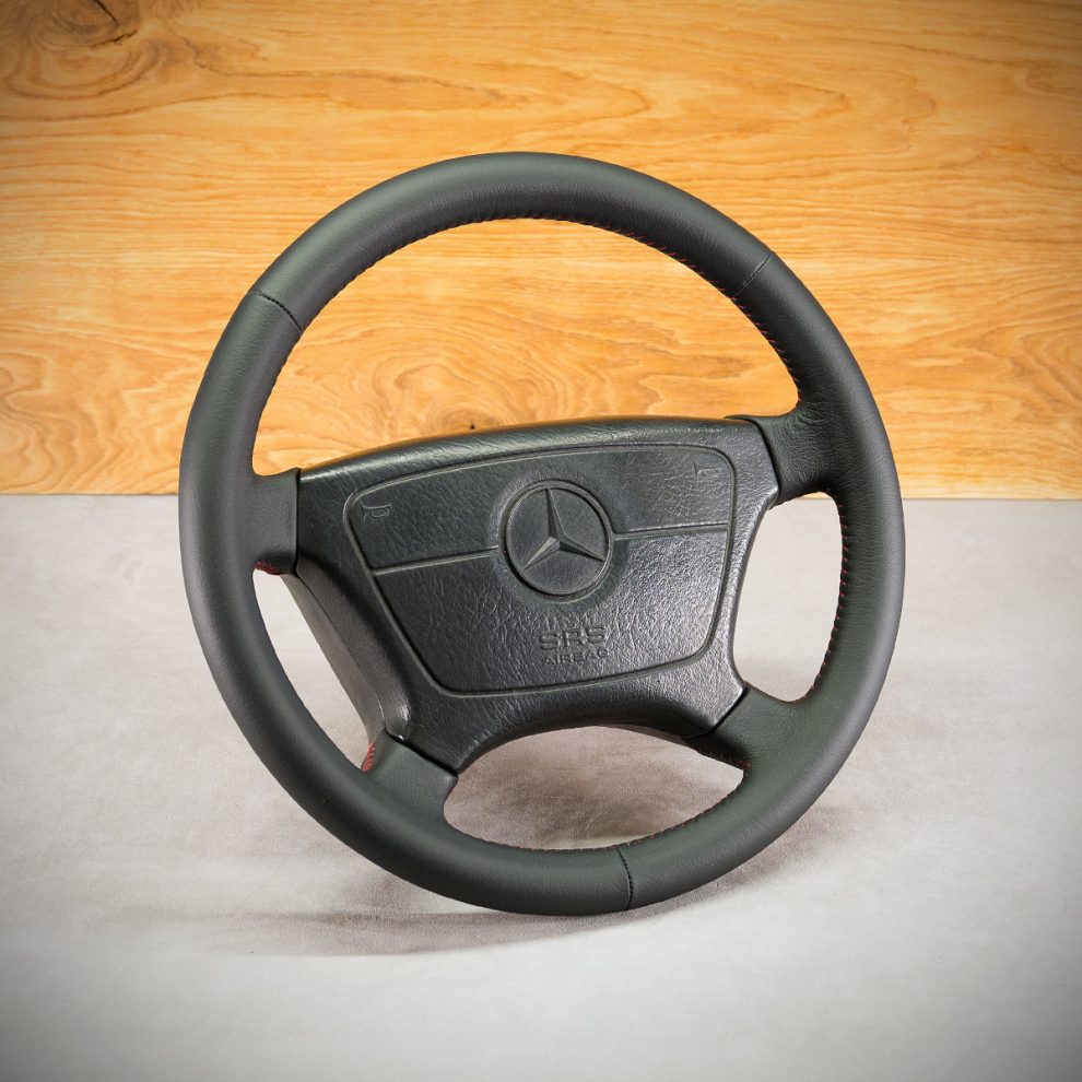 Obszycie kierownicy Mercedes-Benz 190