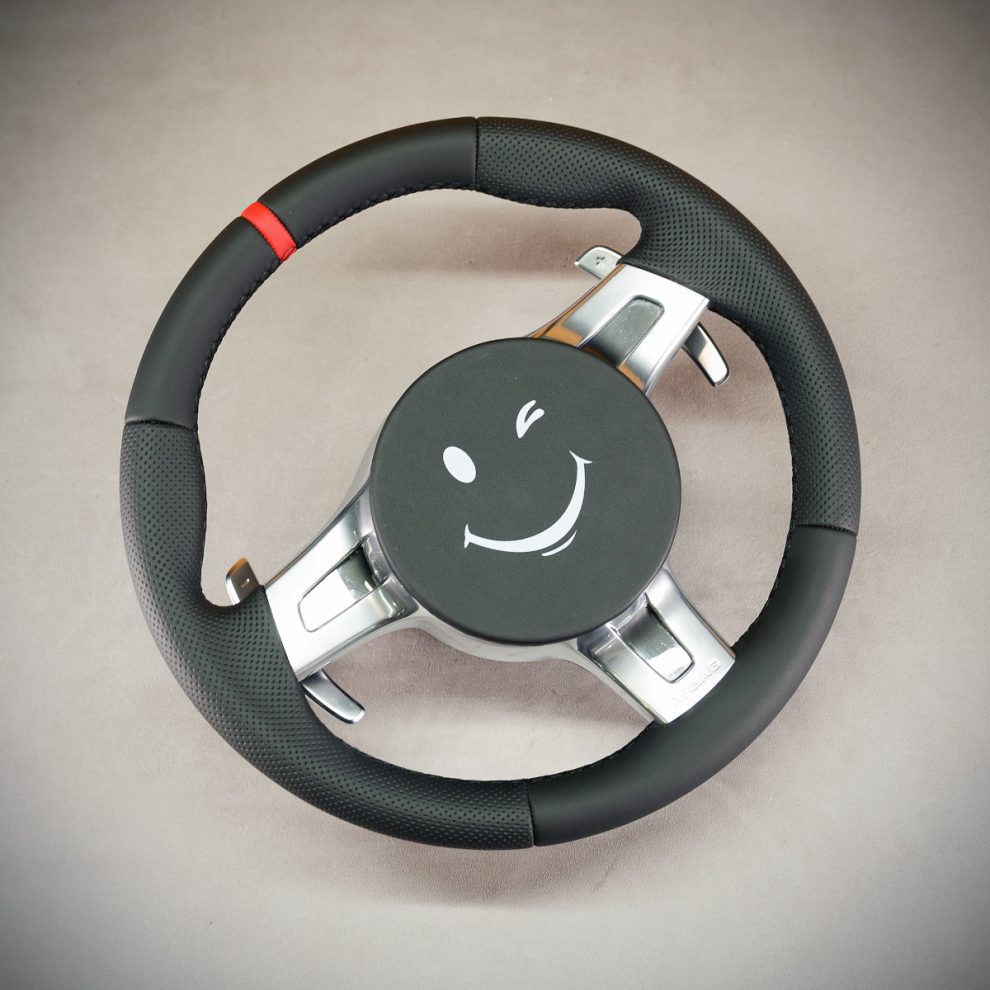 Obszycie kierownicy Porsche Cayman