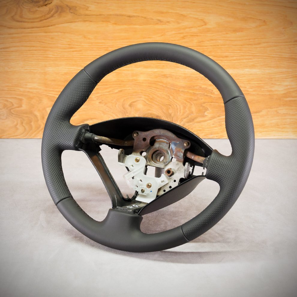 Modyfikacja i obszycie kierownicy Honda Prelude 5