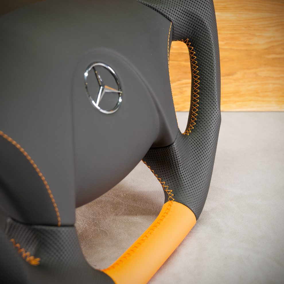 Modyfikacja i obszycie kierownicy Mercedes-Benz Atego