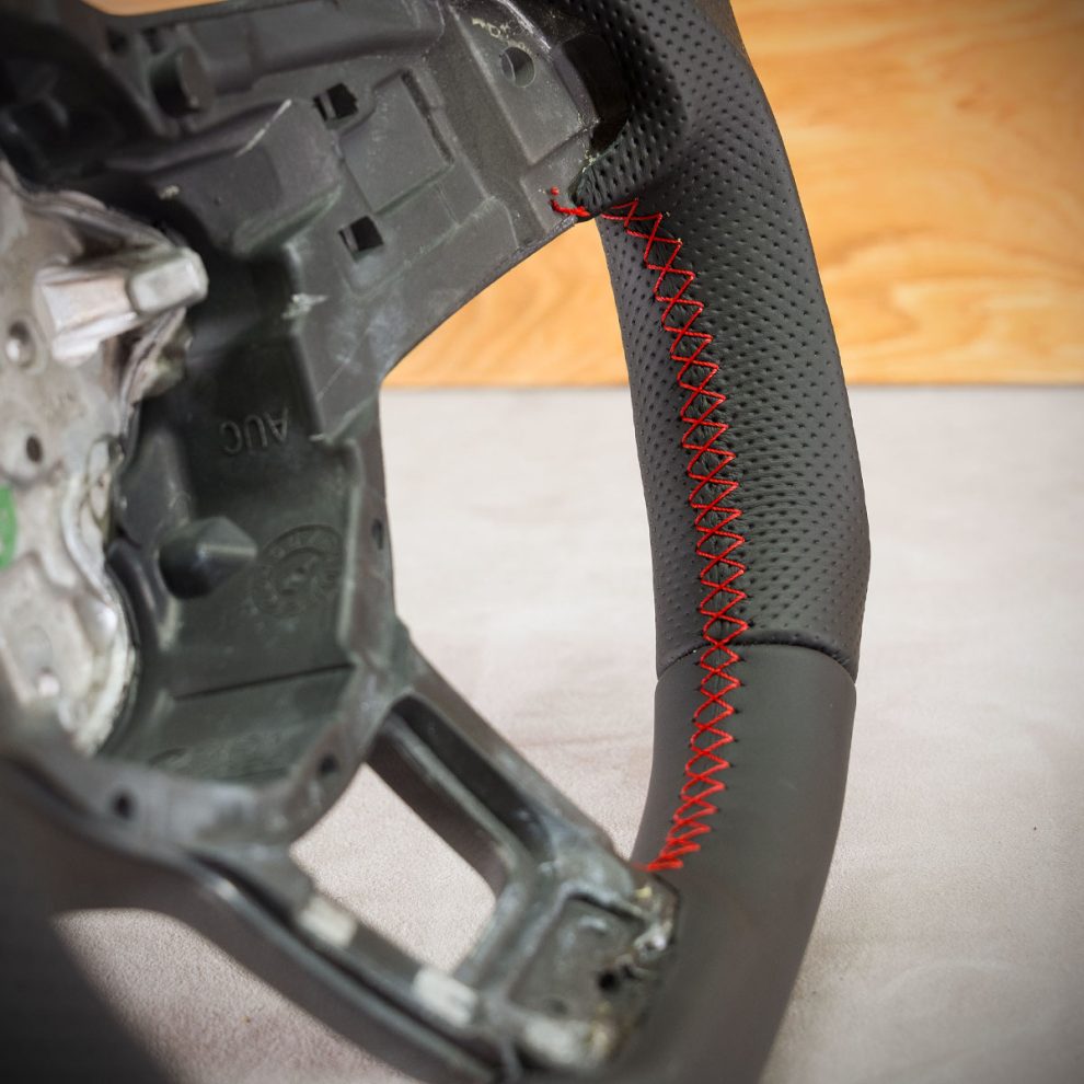 Obszycie kierownicy Volkswagen Polo 6C GTI