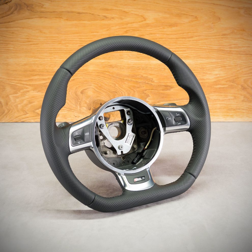 Obszycie kierownicy Audi RS3