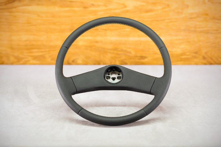 Obszycie kierownicy MAN L2000